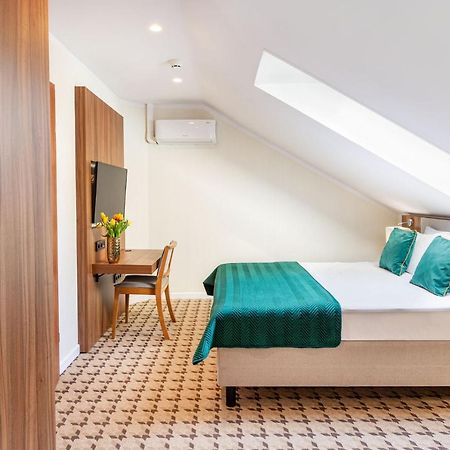 Hotel Verde Montana Wellness & Spa Kudowa-Zdroj Bagian luar foto
