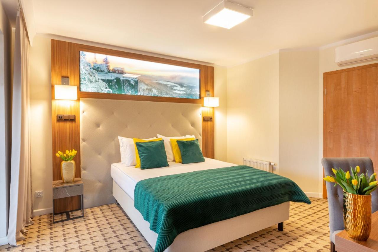 Hotel Verde Montana Wellness & Spa Kudowa-Zdroj Bagian luar foto